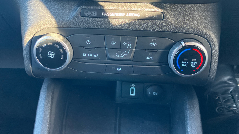 Ford Focus 1.0 EcoBoost 125 ST-Line Nav 5dr Petrol Hatchback